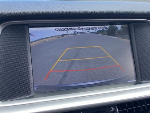 Used 2019 Kia Optima LX FWD image 22