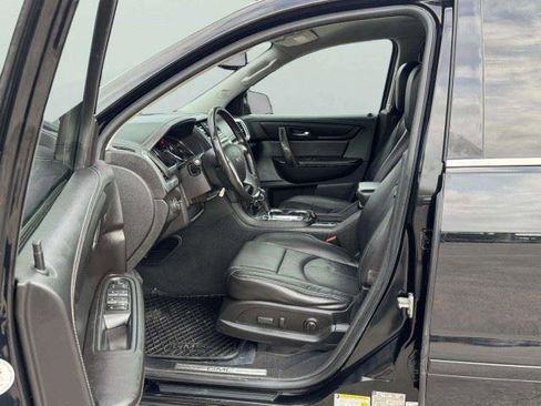 Used 2017 GMC Acadia Limited SLT AWD/4WD image 16