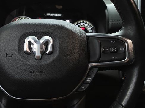 Used 2023 RAM 1500 Laramie AWD/4WD image 26