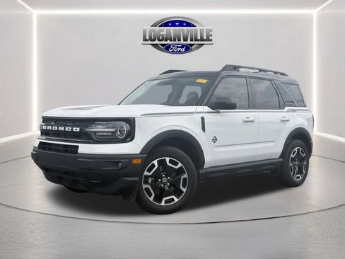 Used 2024 Ford Bronco Sport Outer Banks AWD/4WD image 1