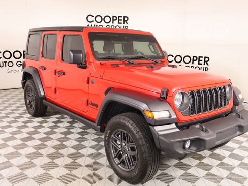 Used 2024 Jeep Wrangler Unlimited Sport AWD/4WD image 1