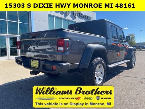 Used 2020 Jeep Gladiator Sport w/ Quick Order Package 24S image 5