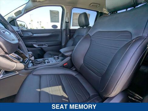 New 2025 Ford Ranger Lariat w/ FX4 Off-Road Package image 12