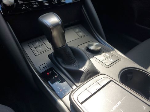 Certified 2023 Lexus IS 300 w/ Comfort Package image 29