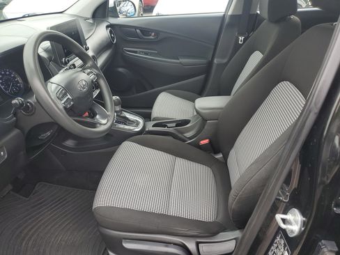 Used 2022 Hyundai Kona SE FWD image 16