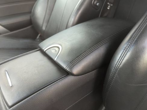 Used 2013 INFINITI G37 Convertible w/ Premium Pkg RWD image 27