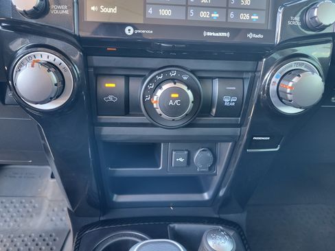 Certified 2023 Toyota 4Runner TRD Off-Road Premium w/ Off Road Premium Plus Package AWD/4WD image 16