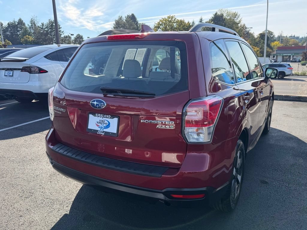Used 2017 Subaru Forester 2.5i w/ Alloy Wheel Package AWD/4WD image 7
