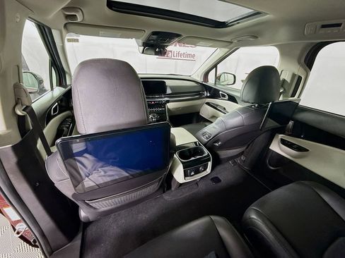 Used 2022 Kia Carnival SX Prestige FWD image 14