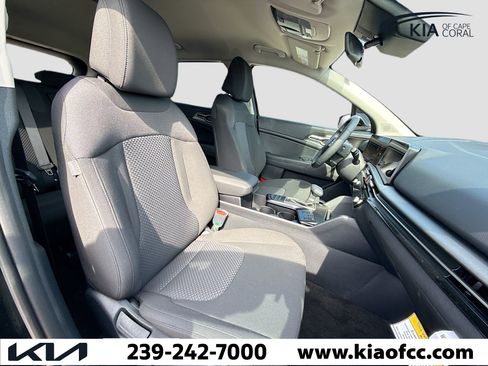 New 2026 Kia Sportage LX w/ LX Convenience Package image 14