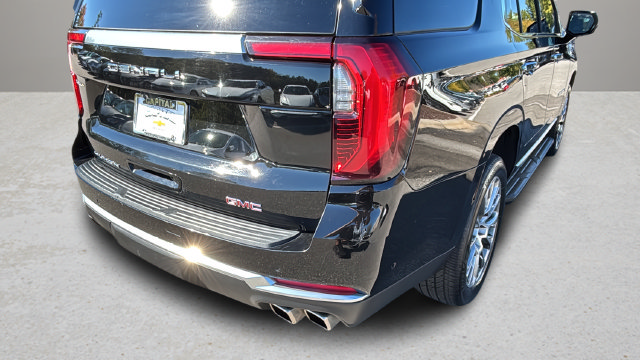 Used 2025 GMC Yukon Denali AWD/4WD image 44