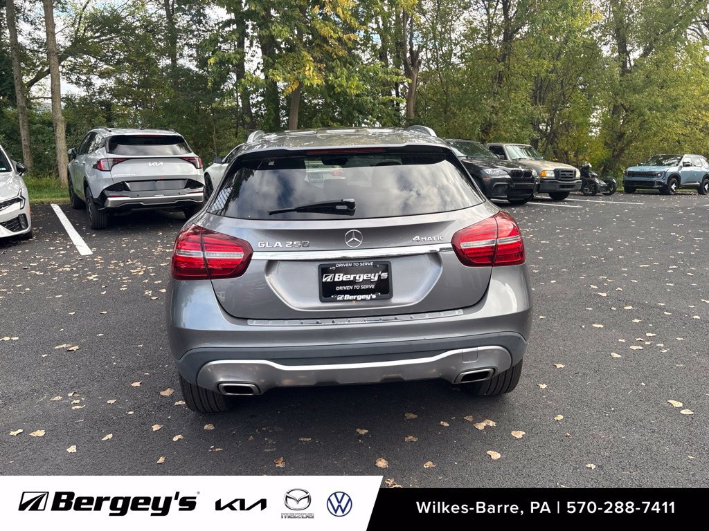 Used 2019 Mercedes-Benz GLA 250 4MATIC image 8