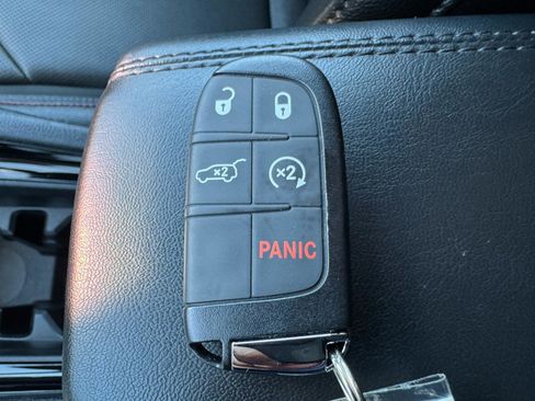 Used 2024 Jeep Compass Trailhawk w/ Trailhawk Elite Group AWD/4WD image 25