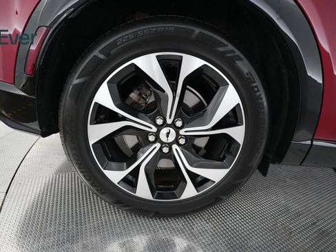 Used 2022 Ford Mustang Mach-E Premium RWD image 9