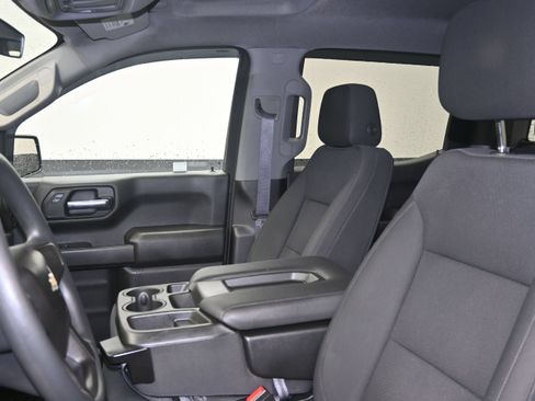 Used 2021 Chevrolet Silverado 1500 Custom AWD/4WD image 9