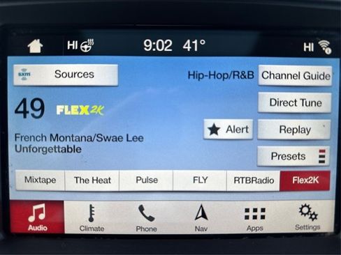 Used 2018 Ford Explorer XLT w/ Equipment Group 202A image 32