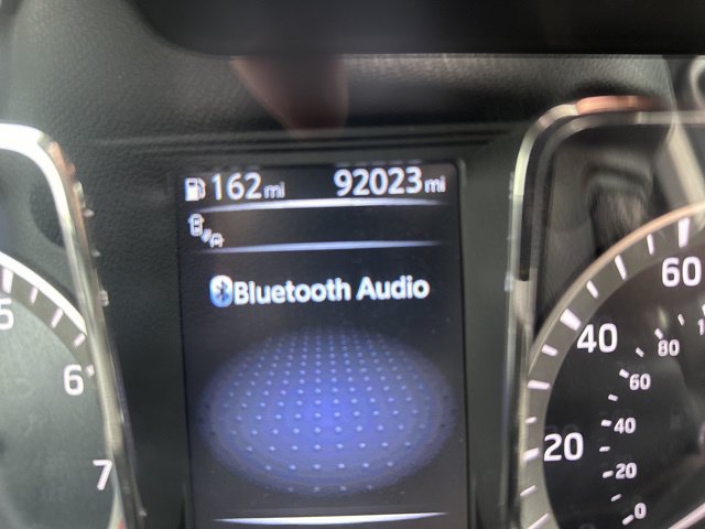 Used 2018 Nissan Titan SV w/ SV Convenience Package RWD image 24