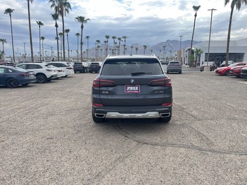 Used 2021 BMW X5 xDrive40i w/ Premium Package 3 AWD/4WD image 8