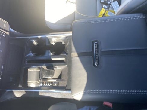 New 2023 Ford F150 Lightning Platinum image 23