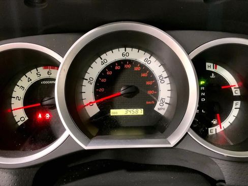 Used 2012 Toyota Tacoma 4x4 Double Cab w/ TRD Off-Road Pkg image 25