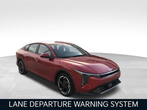 Used 2025 Kia K4 EX image 7