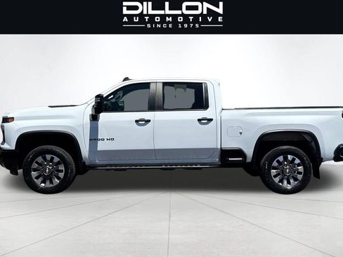 Used 2024 Chevrolet Silverado 2500 Custom w/ Custom Value Package AWD/4WD image 7