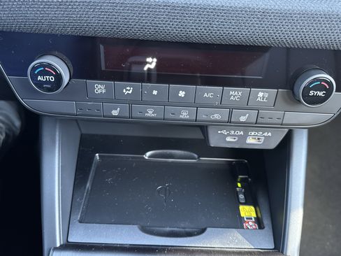 New 2026 Subaru Outback Premium image 21