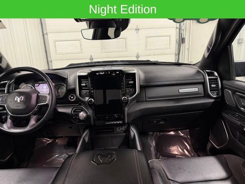 Used 2023 RAM 1500 Laramie AWD/4WD image 7