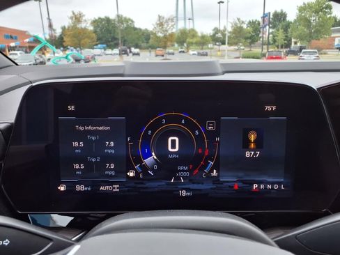 New 2025 Chevrolet Suburban Premier w/ Sun And Tow Package image 11