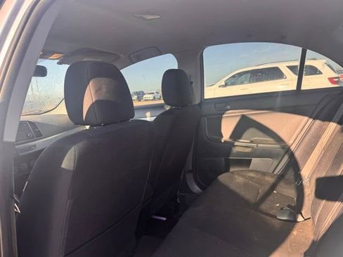 Used 2015 Mitsubishi Lancer ES FWD image 18