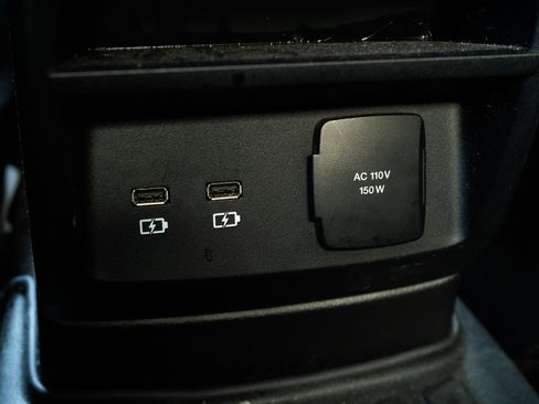 Used 2019 Ford Ranger XLT w/ Equipment Group 301A Mid image 39