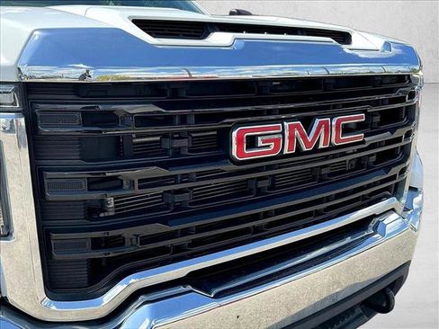Used 2022 GMC Sierra 3500 Pro AWD/4WD image 27