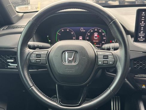 Used 2024 Honda Accord Sport image 13