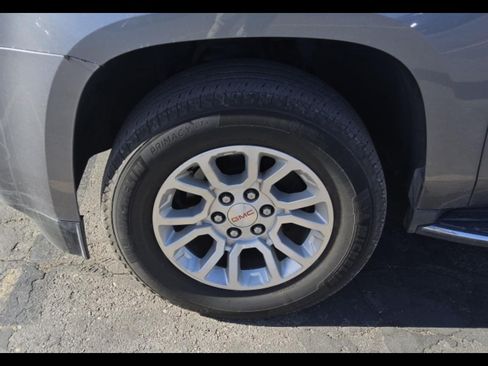 Used 2020 GMC Yukon XL SLT RWD image 18