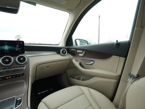 Certified 2022 Mercedes-Benz GLC 300 GLC 300 w/ Premium Package Lite image 13