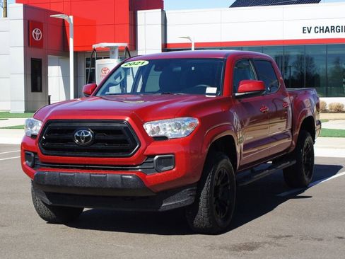 Used 2021 Toyota Tacoma SR w/ SR Convenience Package image 19