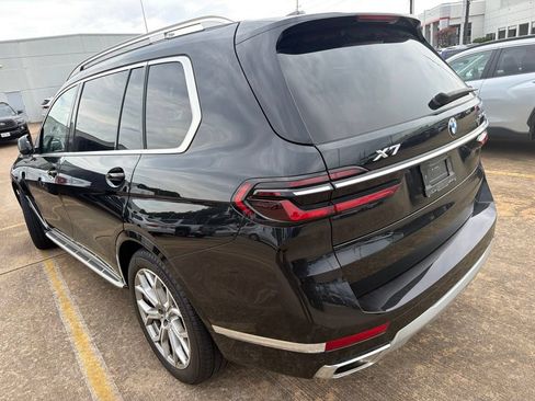 Used 2026 BMW X7 xDrive40i AWD/4WD image 3