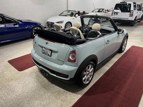 Used 2014 MINI Cooper S image 14