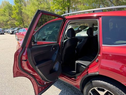 Used 2015 Subaru Forester 2.0XT Touring w/ Eyesight & Navigation System AWD/4WD image 13