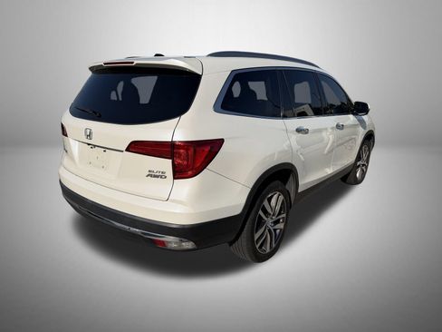 Used 2018 Honda Pilot Elite image 3