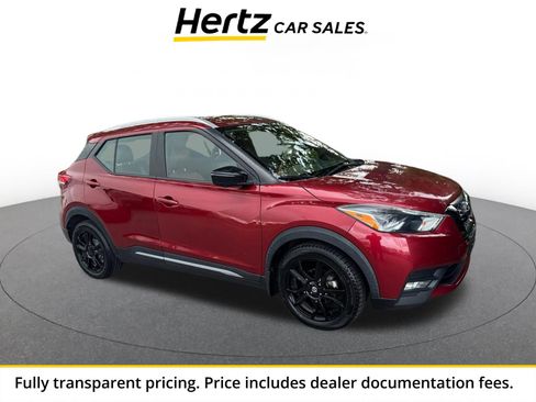 Used 2020 Nissan Kicks SR w/ SR Premium Package FWD image 1