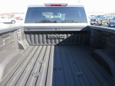 New 2026 GMC Sierra 2500 SLE w/ SLE Value Package; image 7