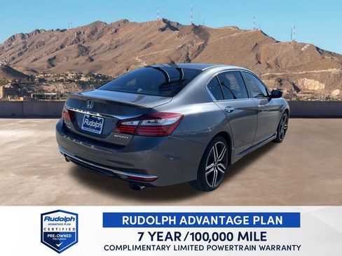 Used 2017 Honda Accord Sport image 10