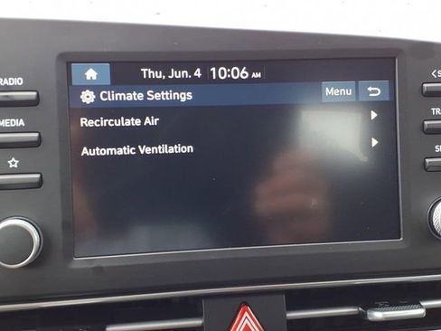 New 2026 Hyundai Elantra SE FWD image 29