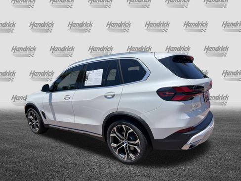 Used 2026 BMW X5 xDrive40i AWD/4WD image 8
