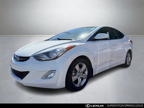 Used 2013 Hyundai Elantra GLS w/ Preferred Pkg image 5