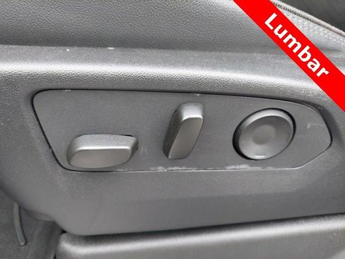 Used 2024 Chevrolet Suburban High Country image 20