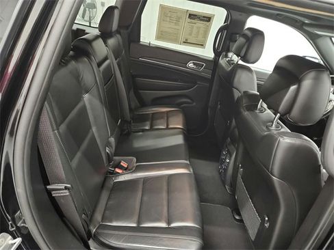 Used 2021 Jeep Grand Cherokee Limited image 40