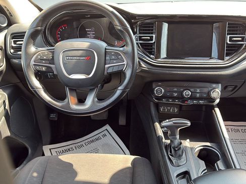 Used 2022 Dodge Durango SXT AWD/4WD image 8