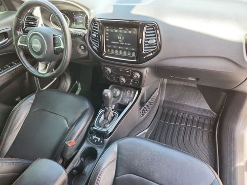 Used 2019 Jeep Compass Limited AWD/4WD image 21